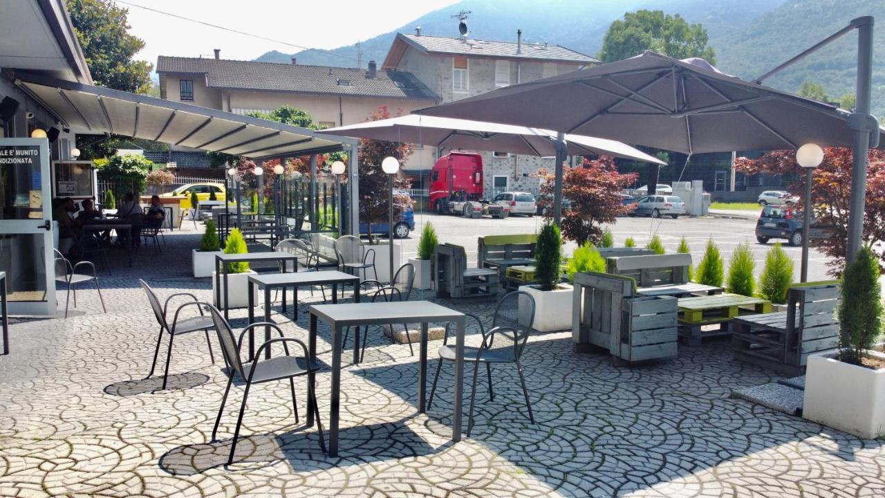 Hotel Del Boschetto Poggiridenti Luaran gambar