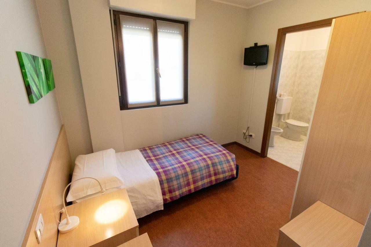 Hotel Del Boschetto Poggiridenti Luaran gambar