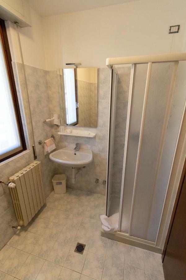 Hotel Del Boschetto Poggiridenti Luaran gambar