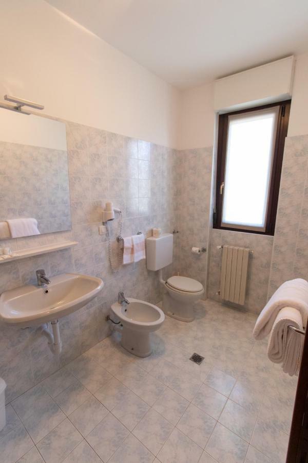 Hotel Del Boschetto Poggiridenti Luaran gambar